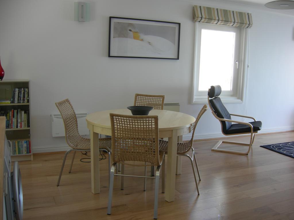 Beach View Apartment Ventnor Room photo
